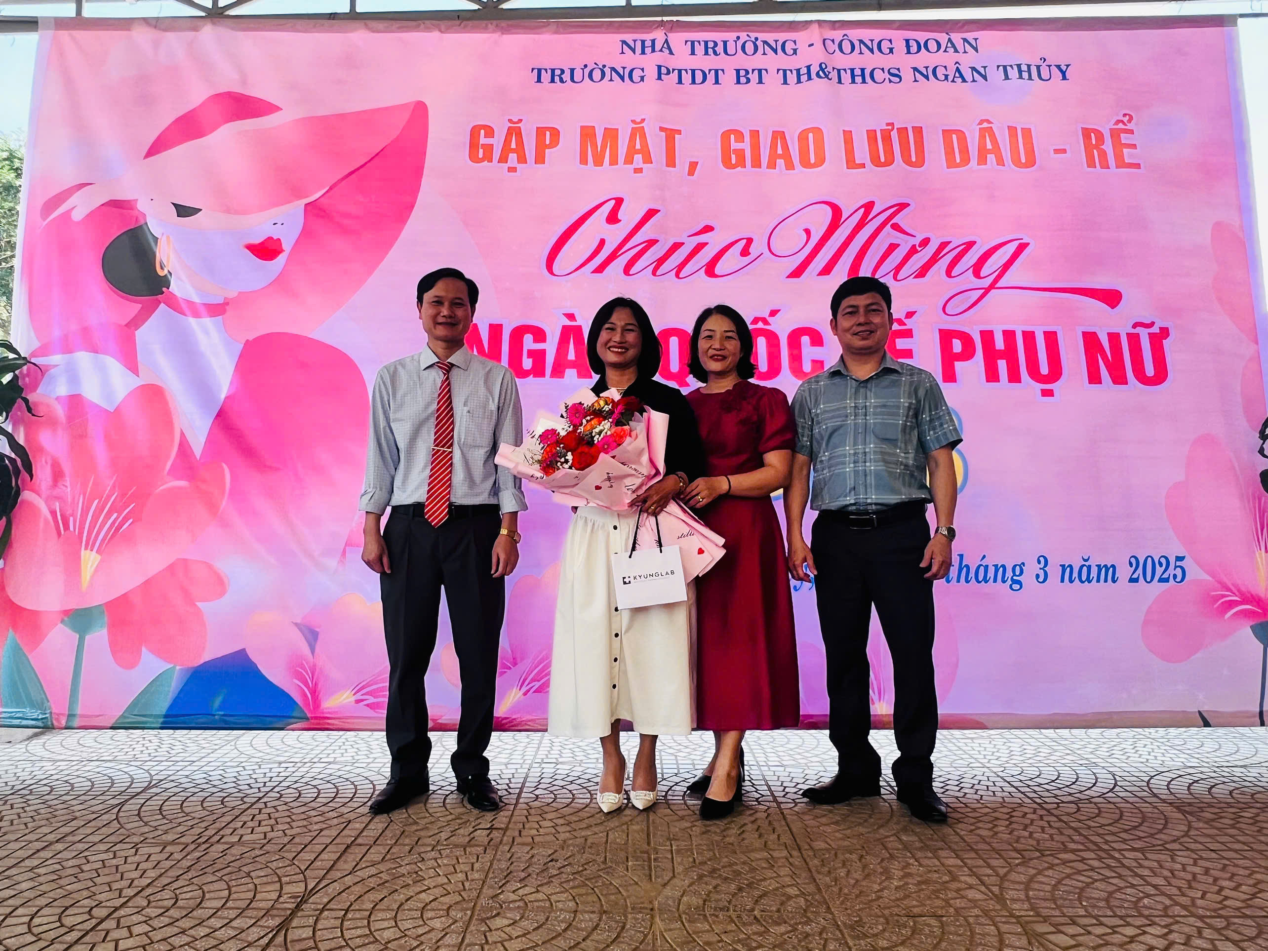 ceb12e7d3c348d6ad425.jpg